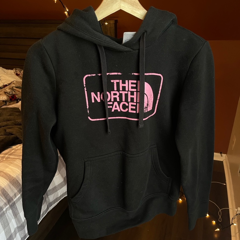 Black north face hoodie.
